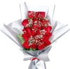 Букет "25 красных роз с рускусом и гипсофилой"