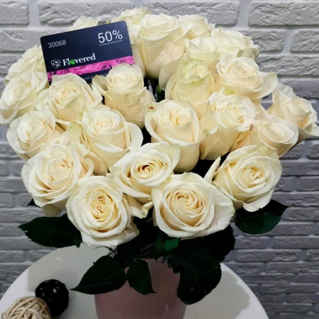 Букет из 25 белых роз Букет из 25 белых роз