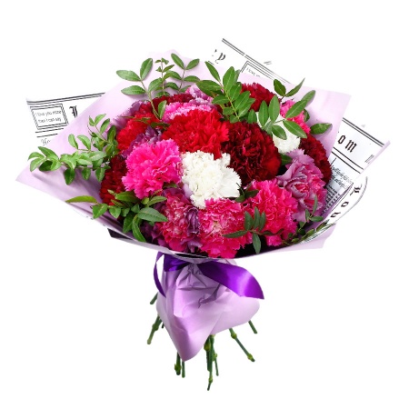 Букет "19 гвоздик микс с зеленью в крафте"